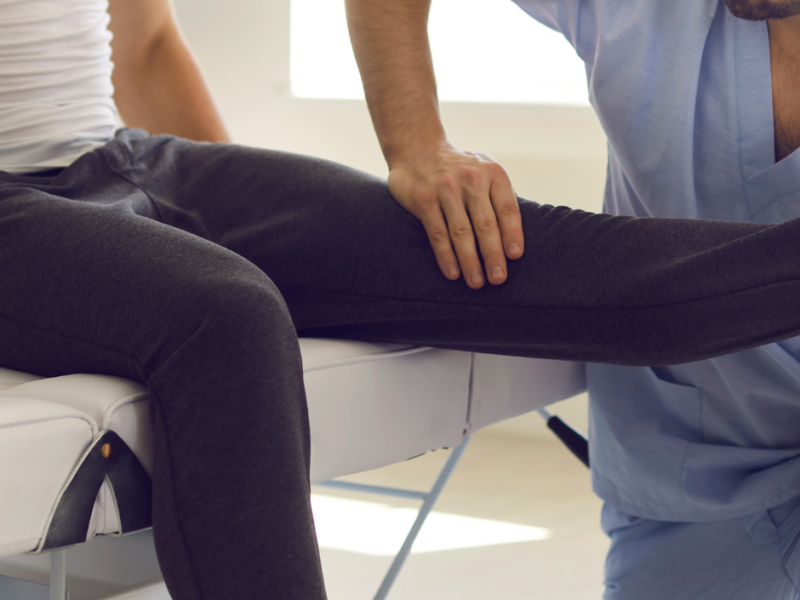 Ból pod&nbsp;kolanem